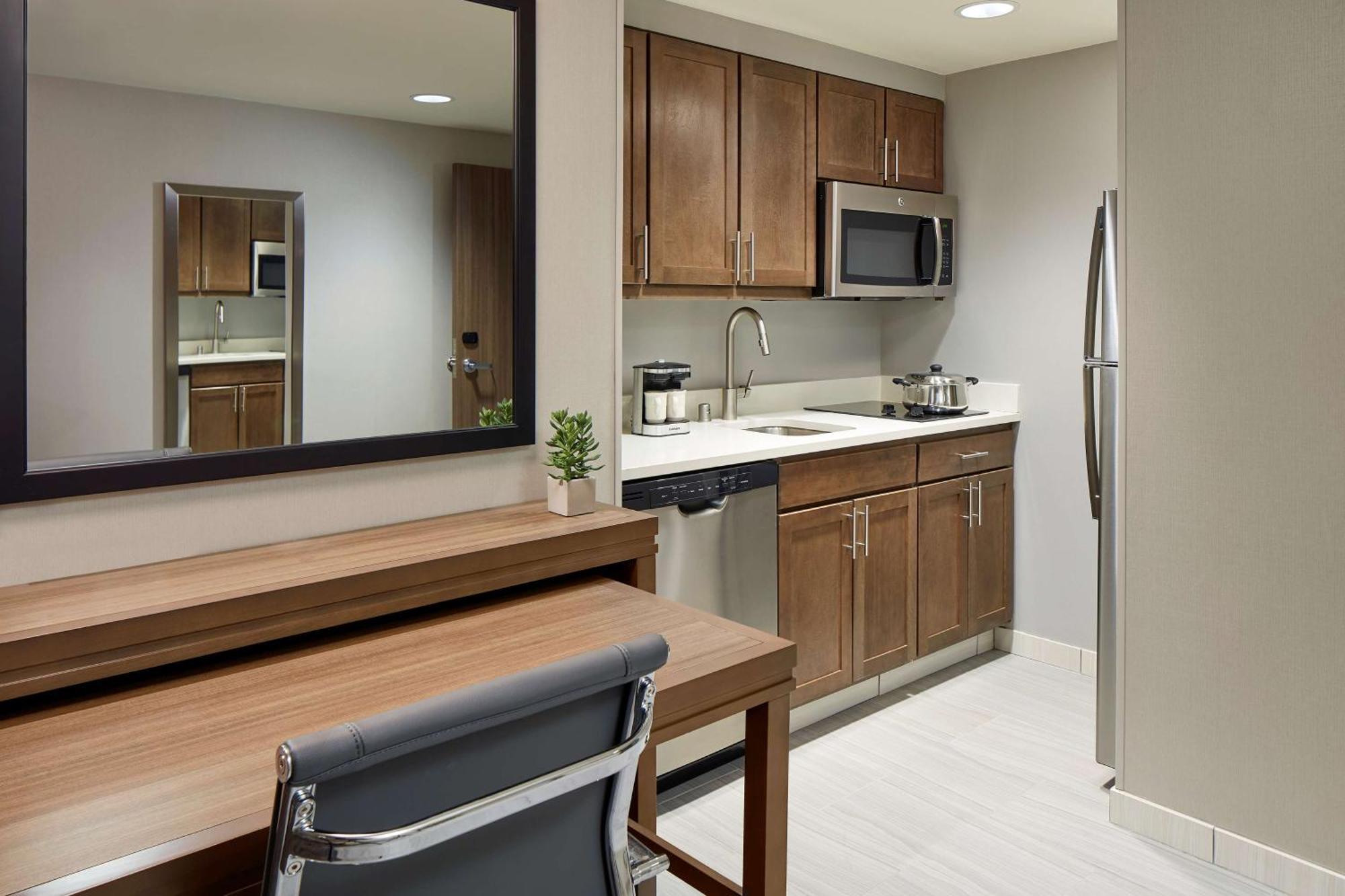 Homewood Suites By Hilton Los Angeles Редондо Бийч Екстериор снимка